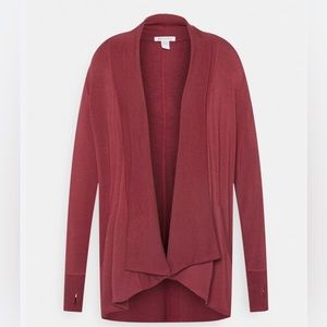 Decadent Red Pranayama Wrap from Athleta. So cozy and comfortable.